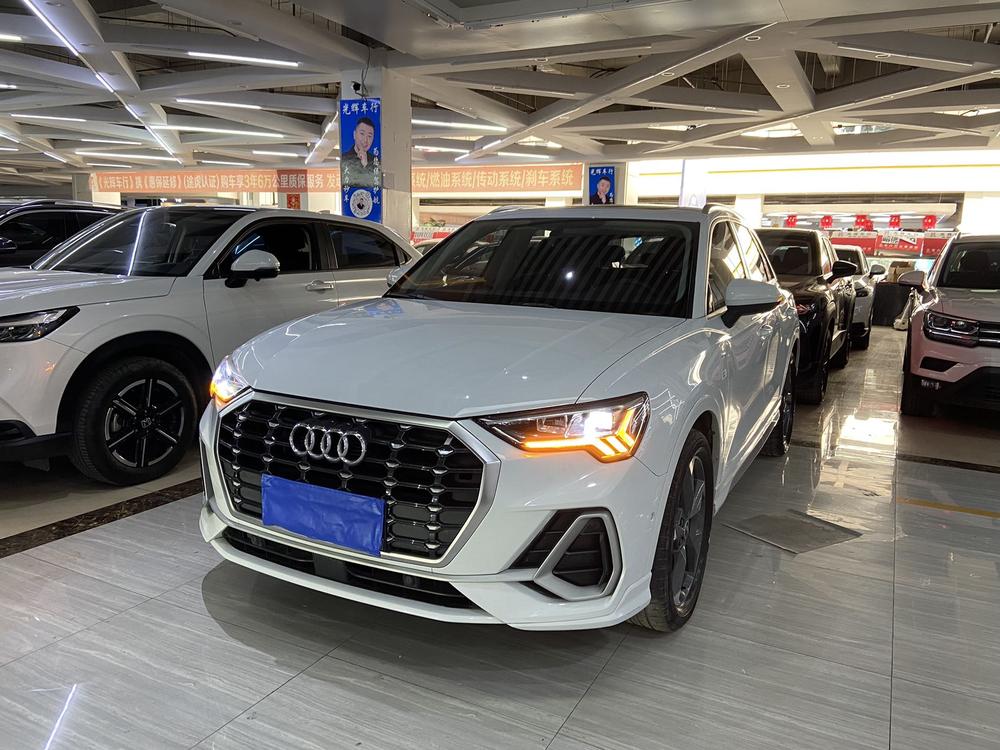 Audi Audi Q3