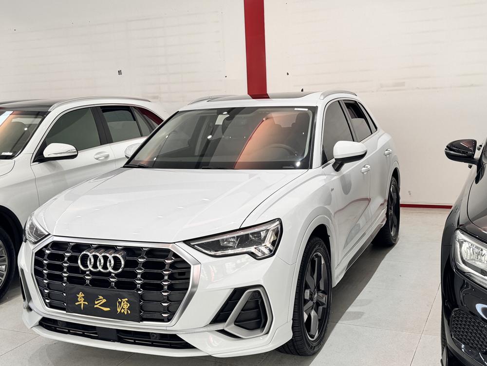 Audi Audi Q3