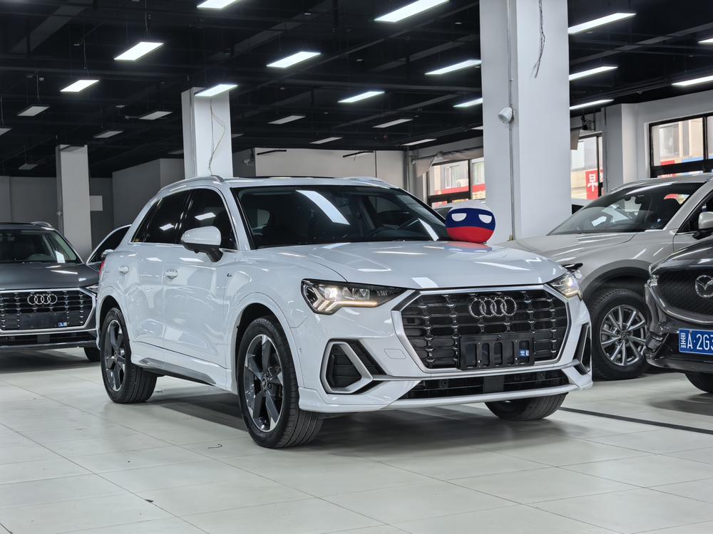 Audi Audi Q3