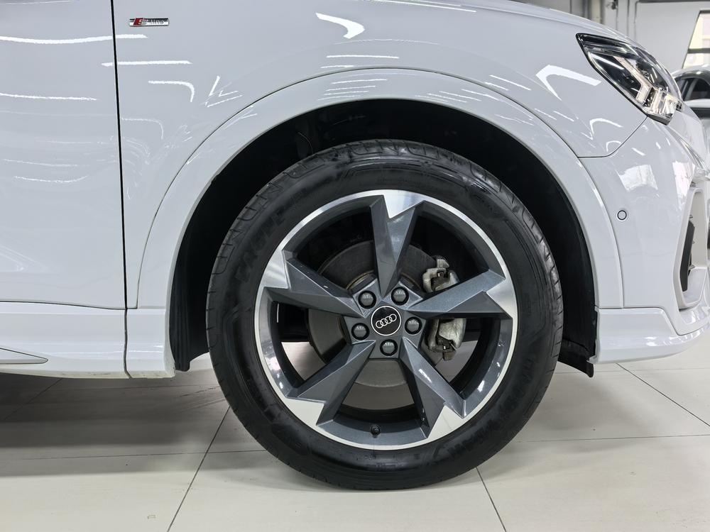 Audi Audi Q3
