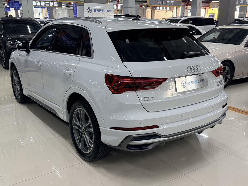 Audi Audi Q3