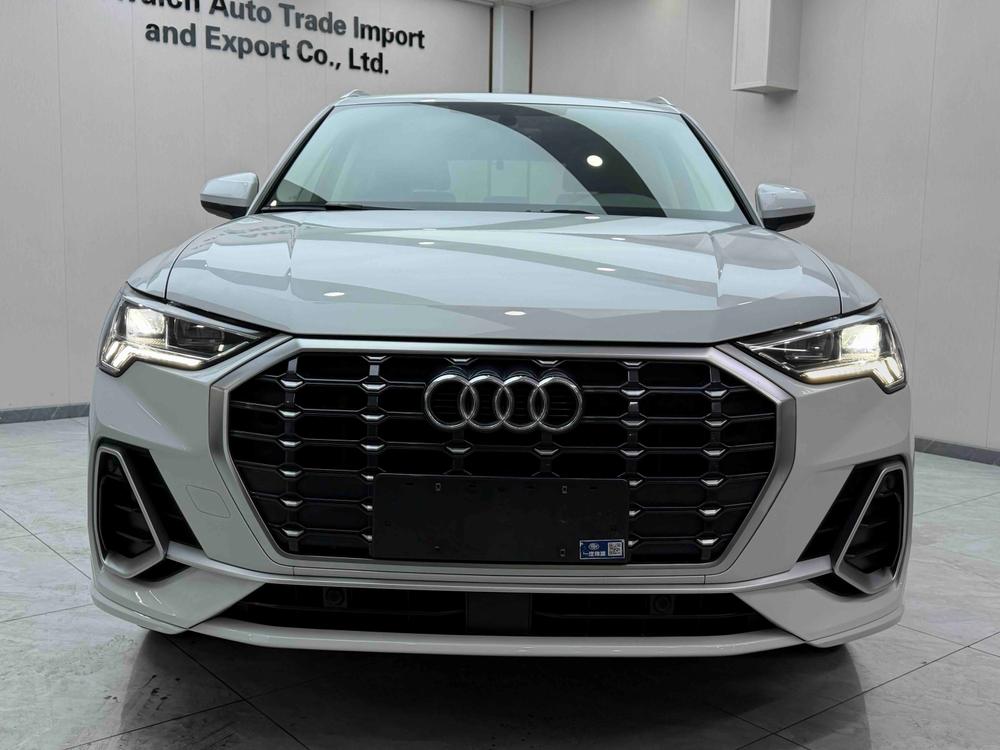 Audi Audi Q3