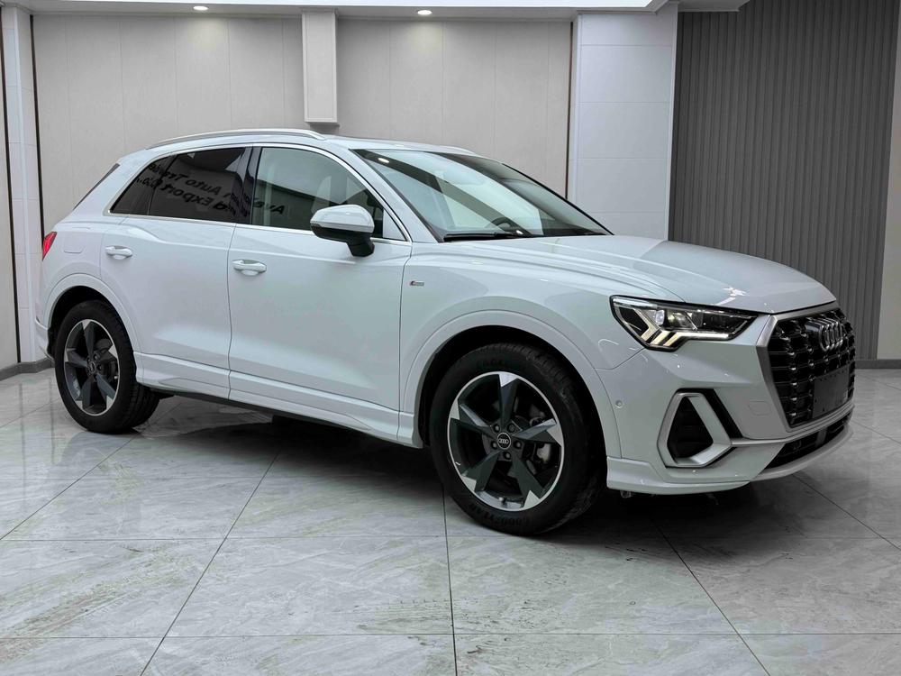 Audi Audi Q3