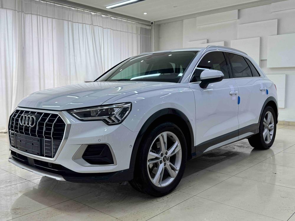 Audi Audi Q3
