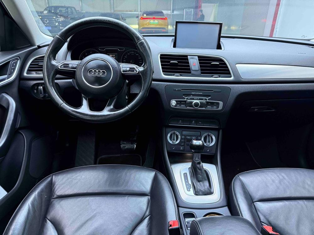 Audi Audi Q3