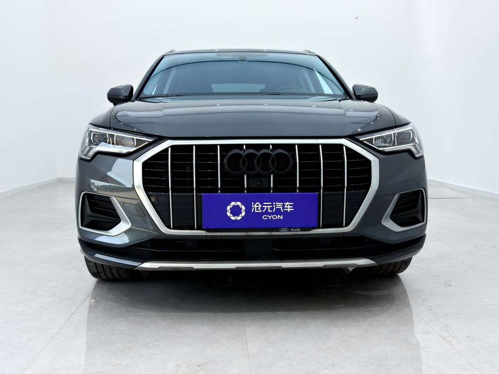 Audi Audi Q3