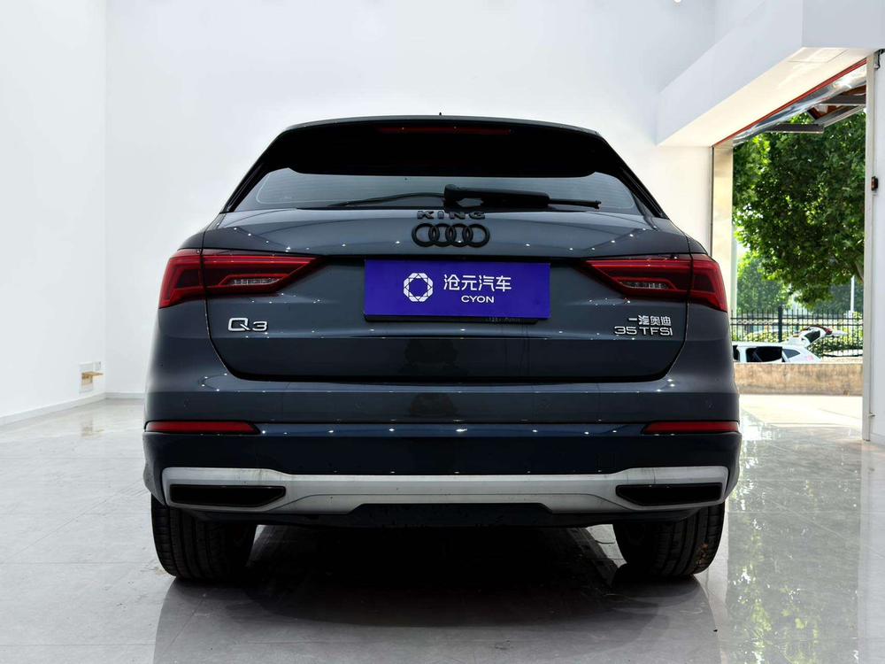 Audi Audi Q3