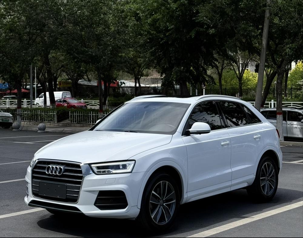 Audi Audi Q3