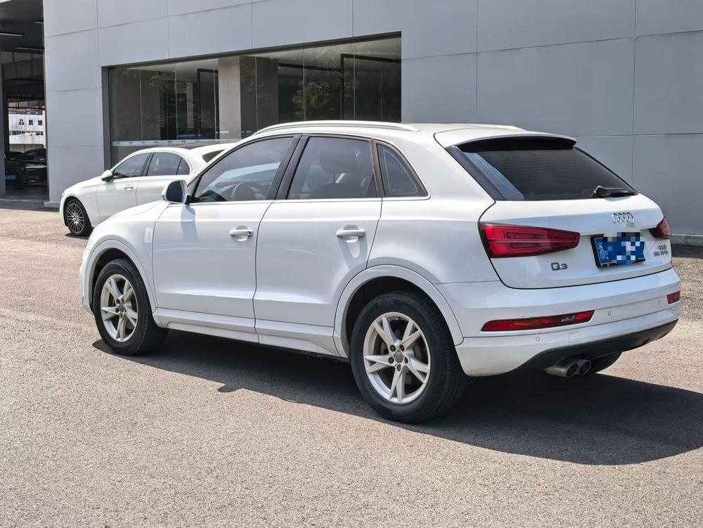 Audi Audi Q3