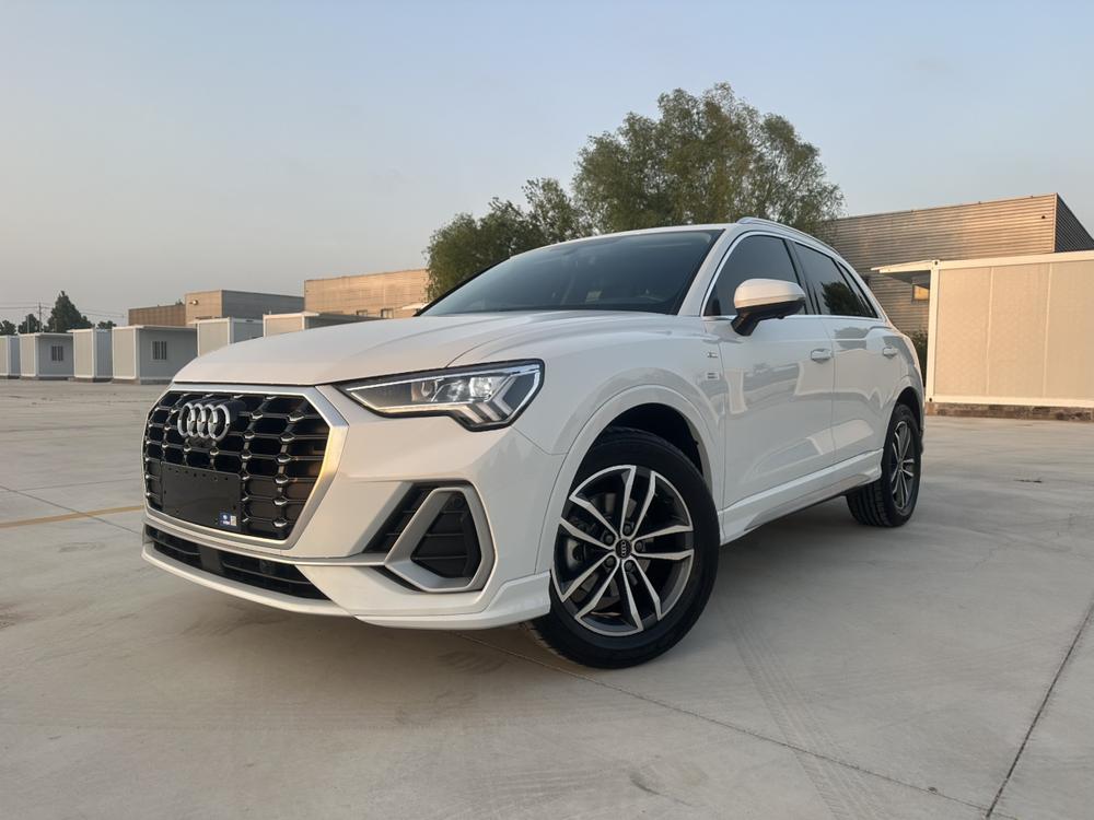 Audi Audi Q3