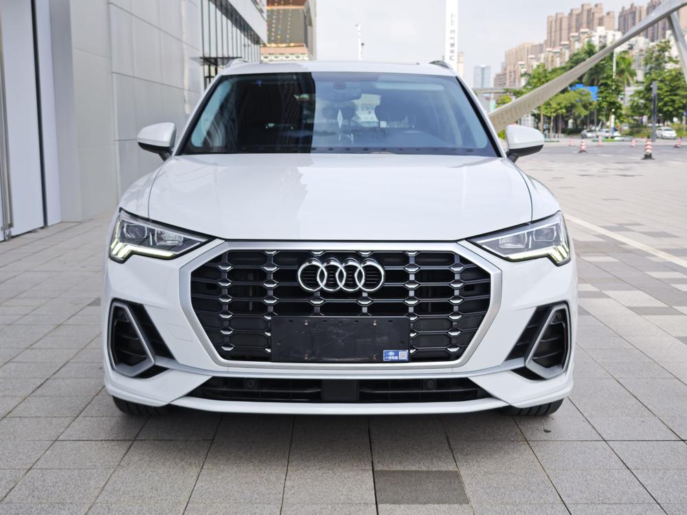Audi Audi Q3