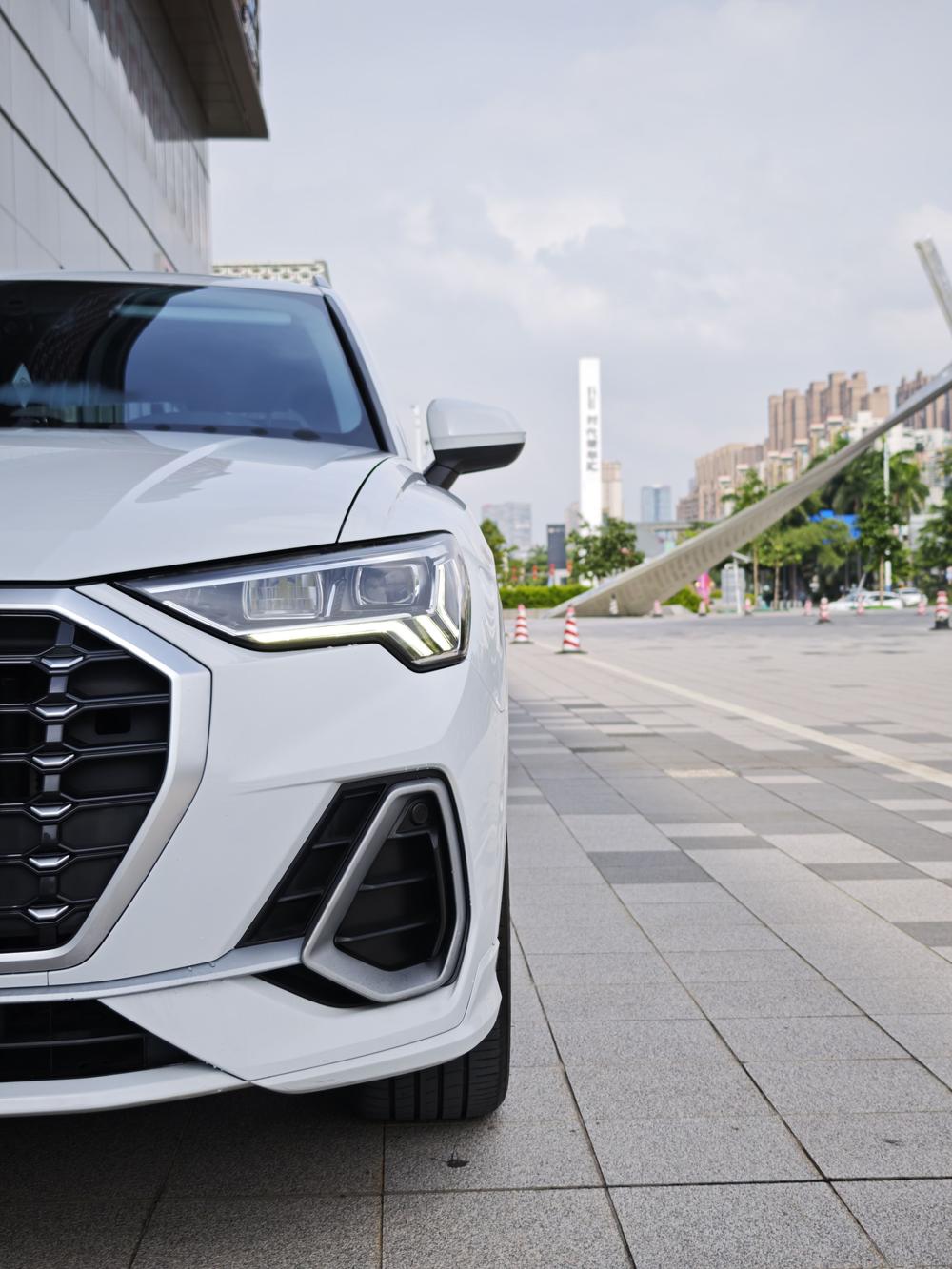 Audi Audi Q3