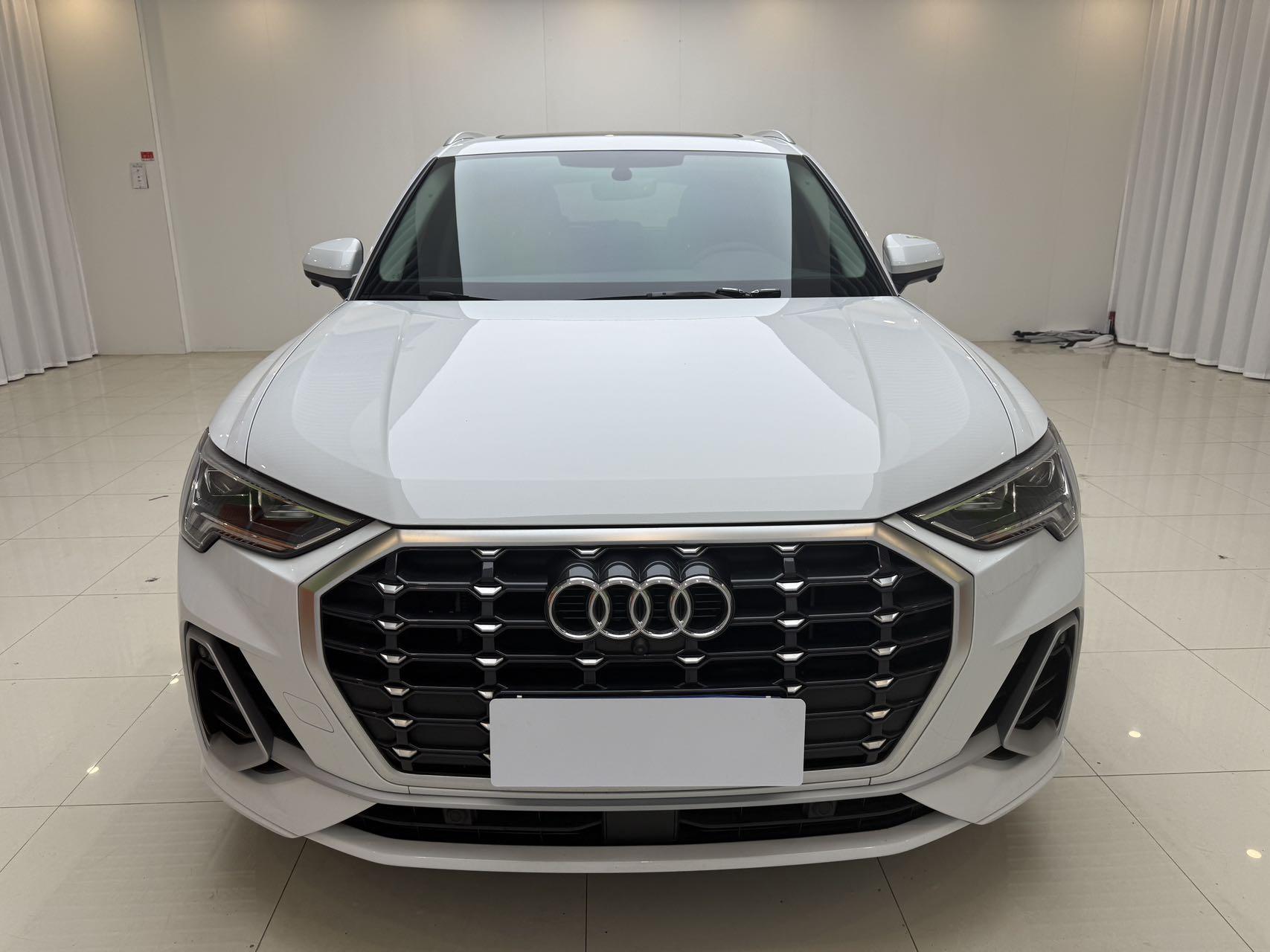 Audi Audi Q3