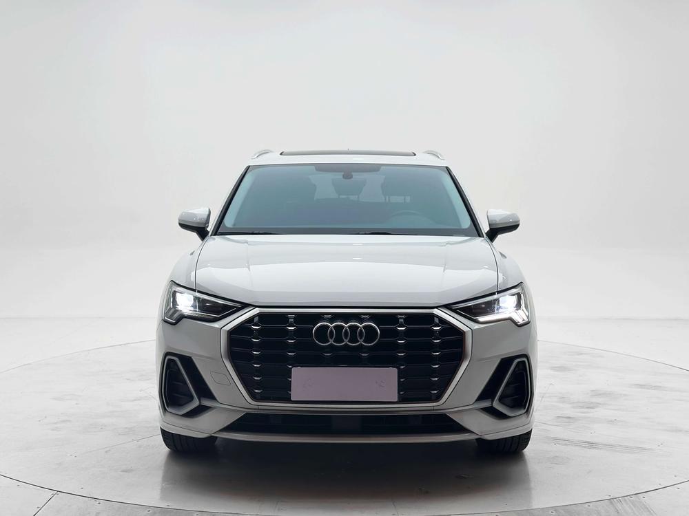 Audi Audi Q3