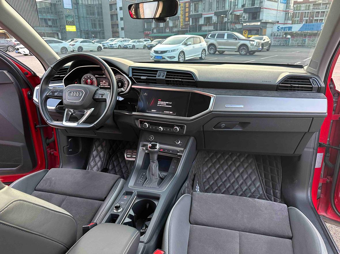 Audi Audi Q3