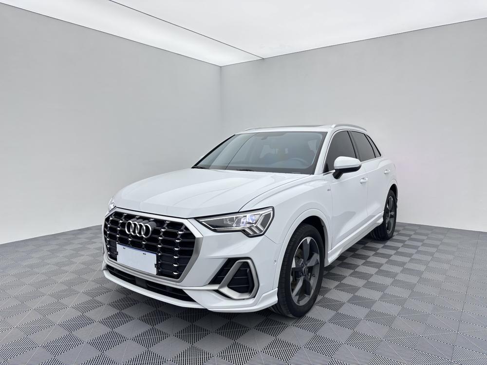 Audi Audi Q3