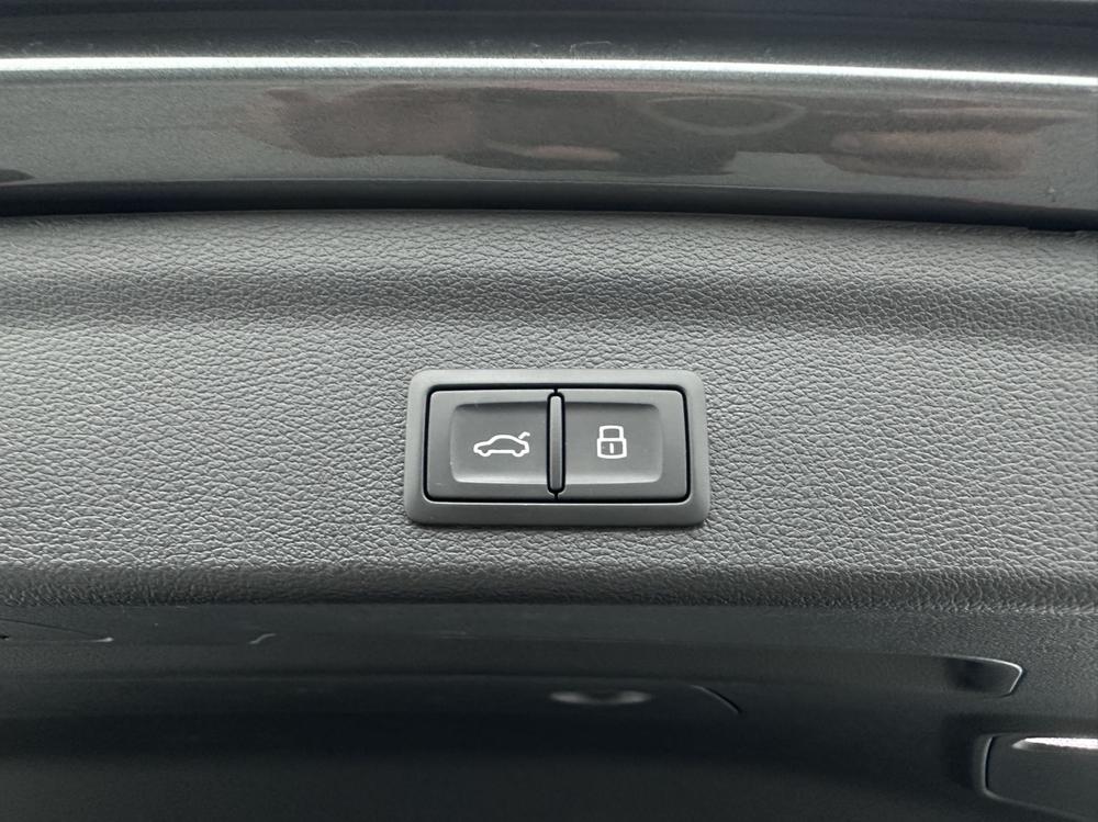 Audi Audi Q3