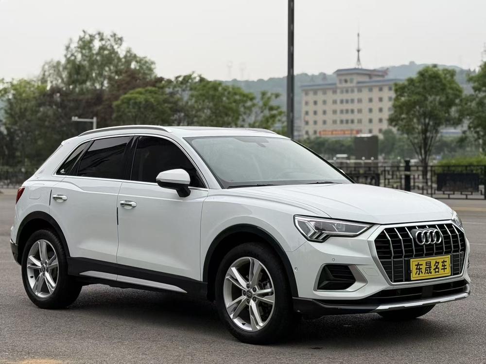 Audi Audi Q3