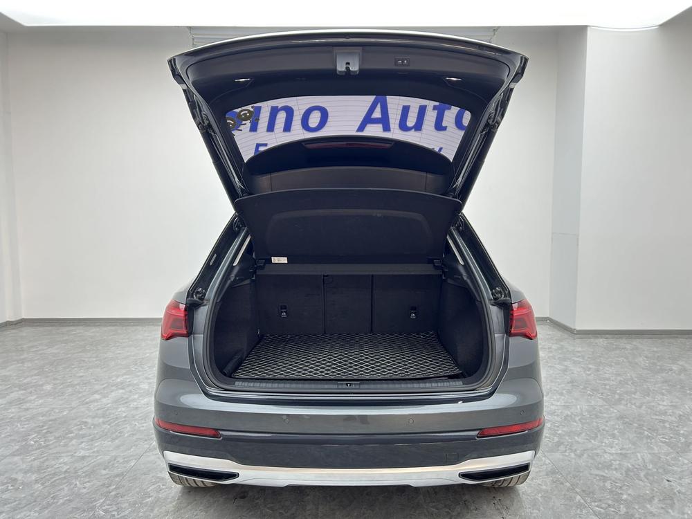 Audi Audi Q3