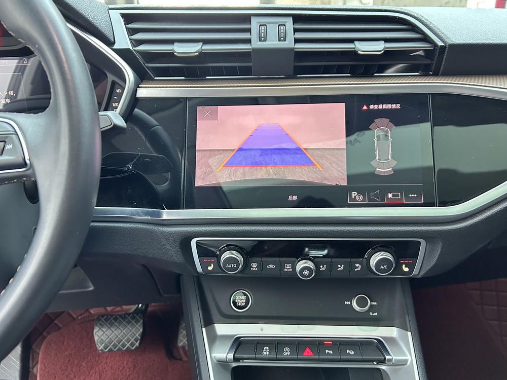 Audi Audi Q3