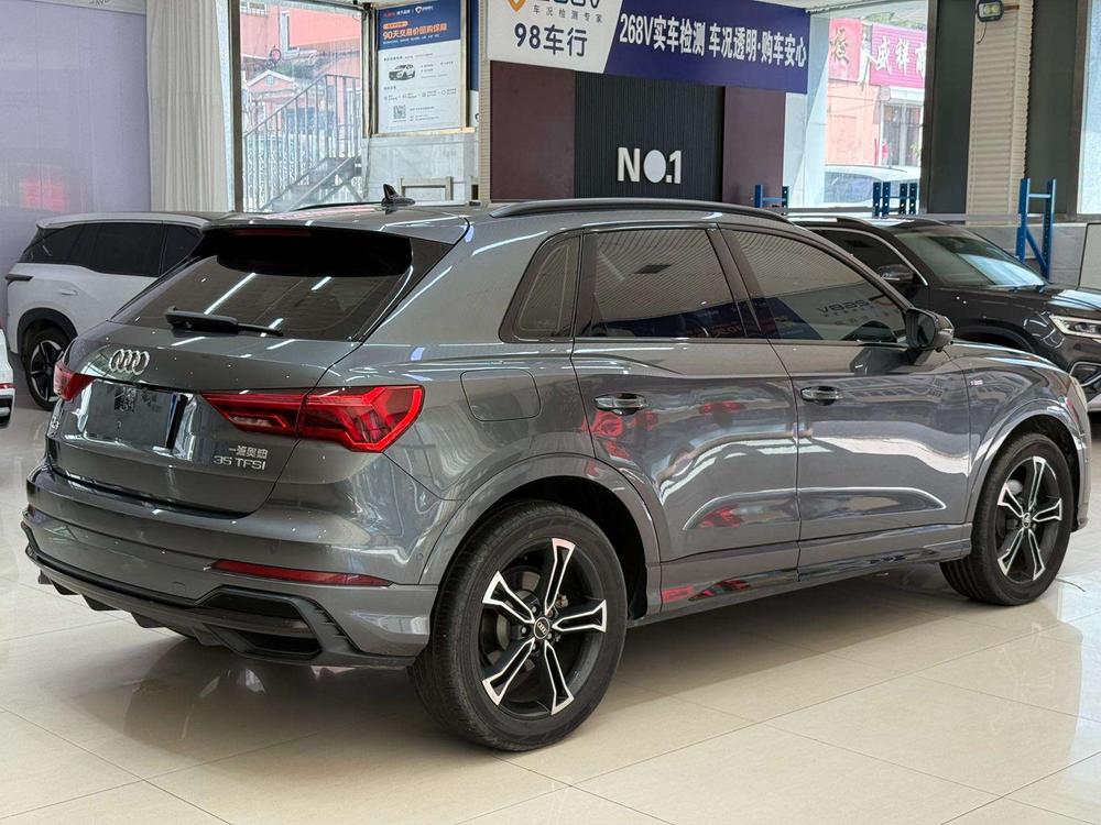 Audi Audi Q3