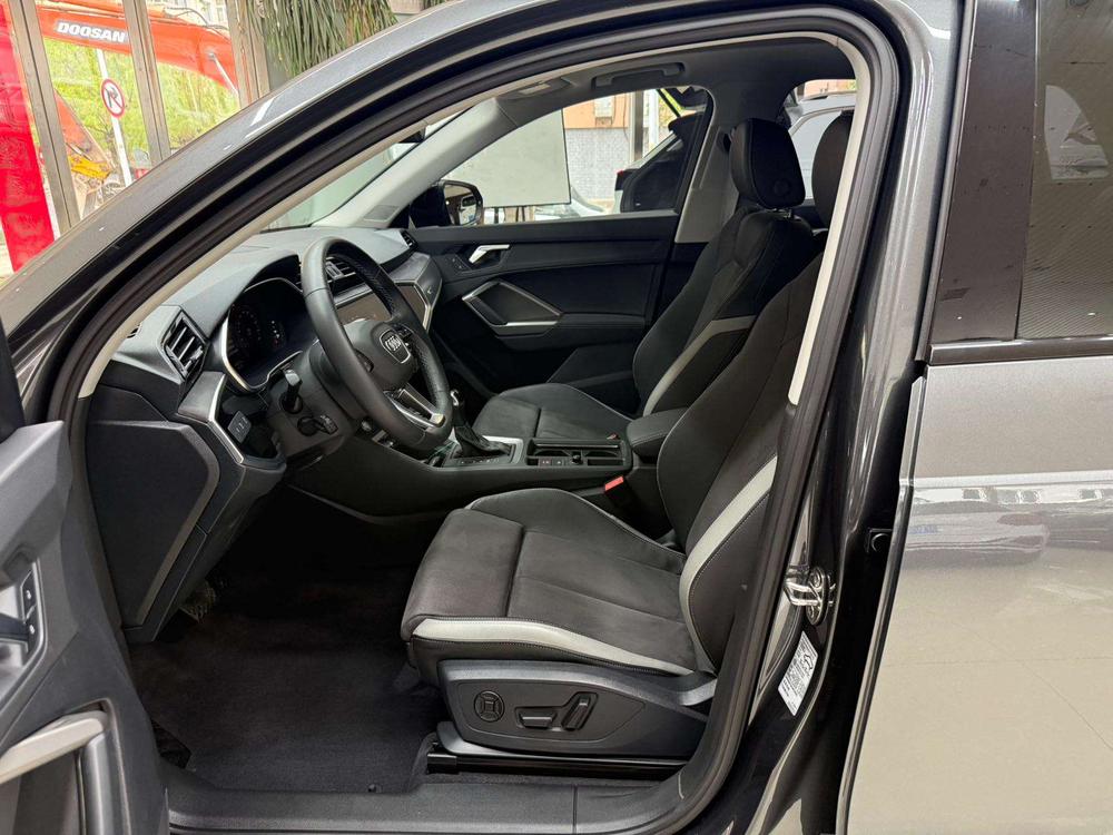 Audi Audi Q3