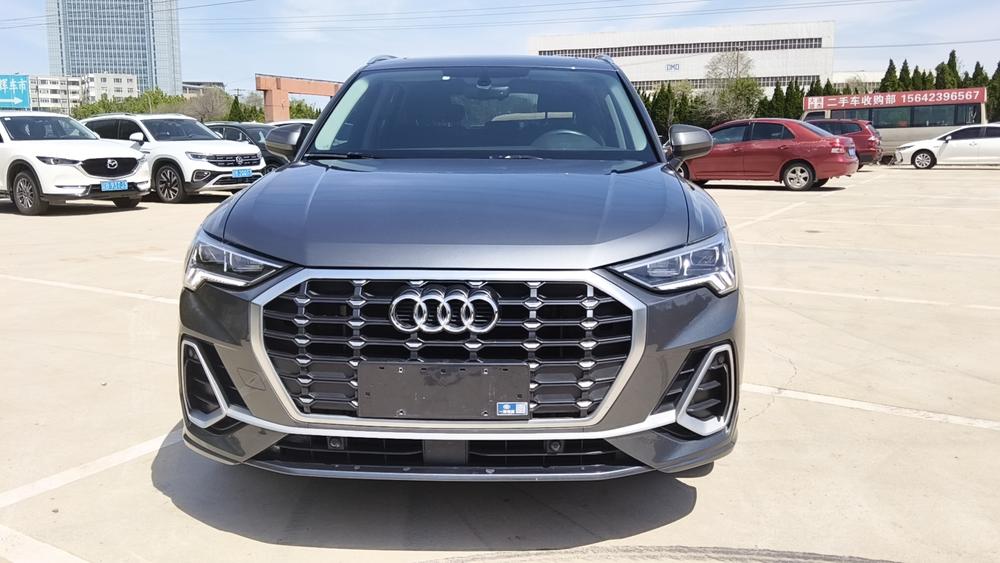 Audi Audi Q3