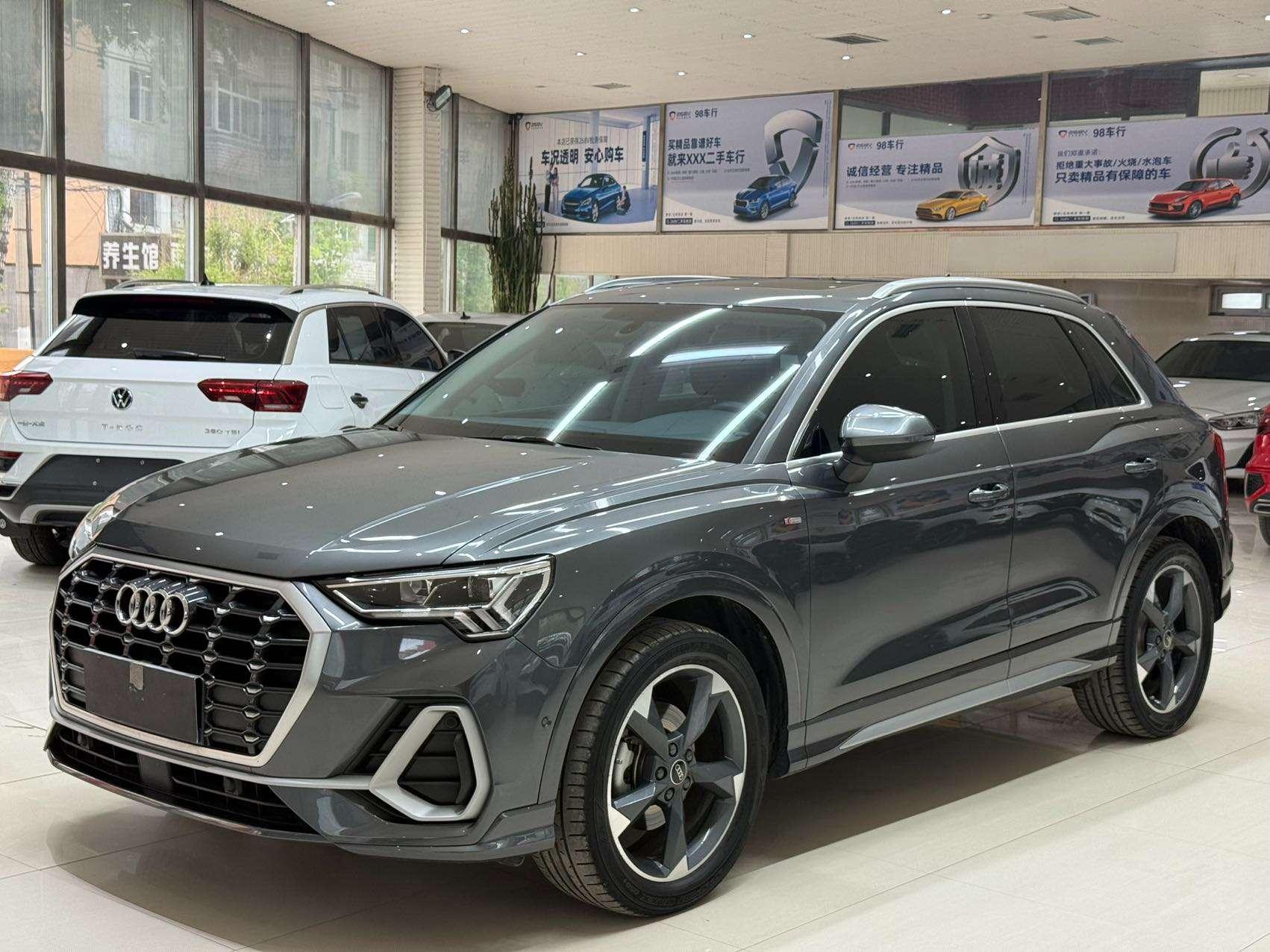 Audi Audi Q3
