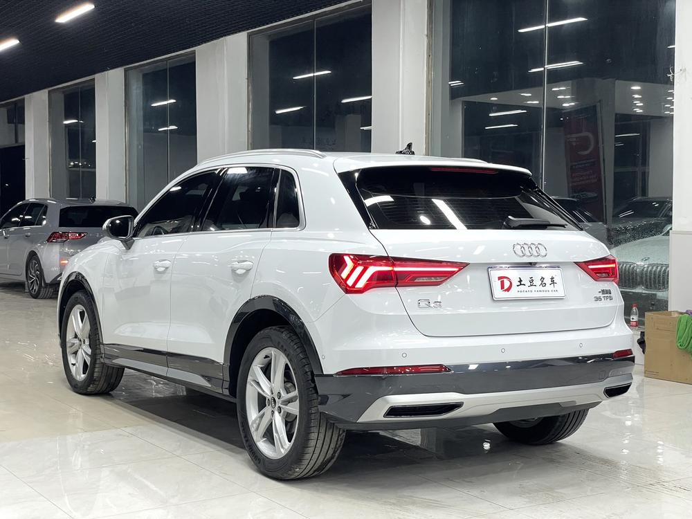 Audi Audi Q3