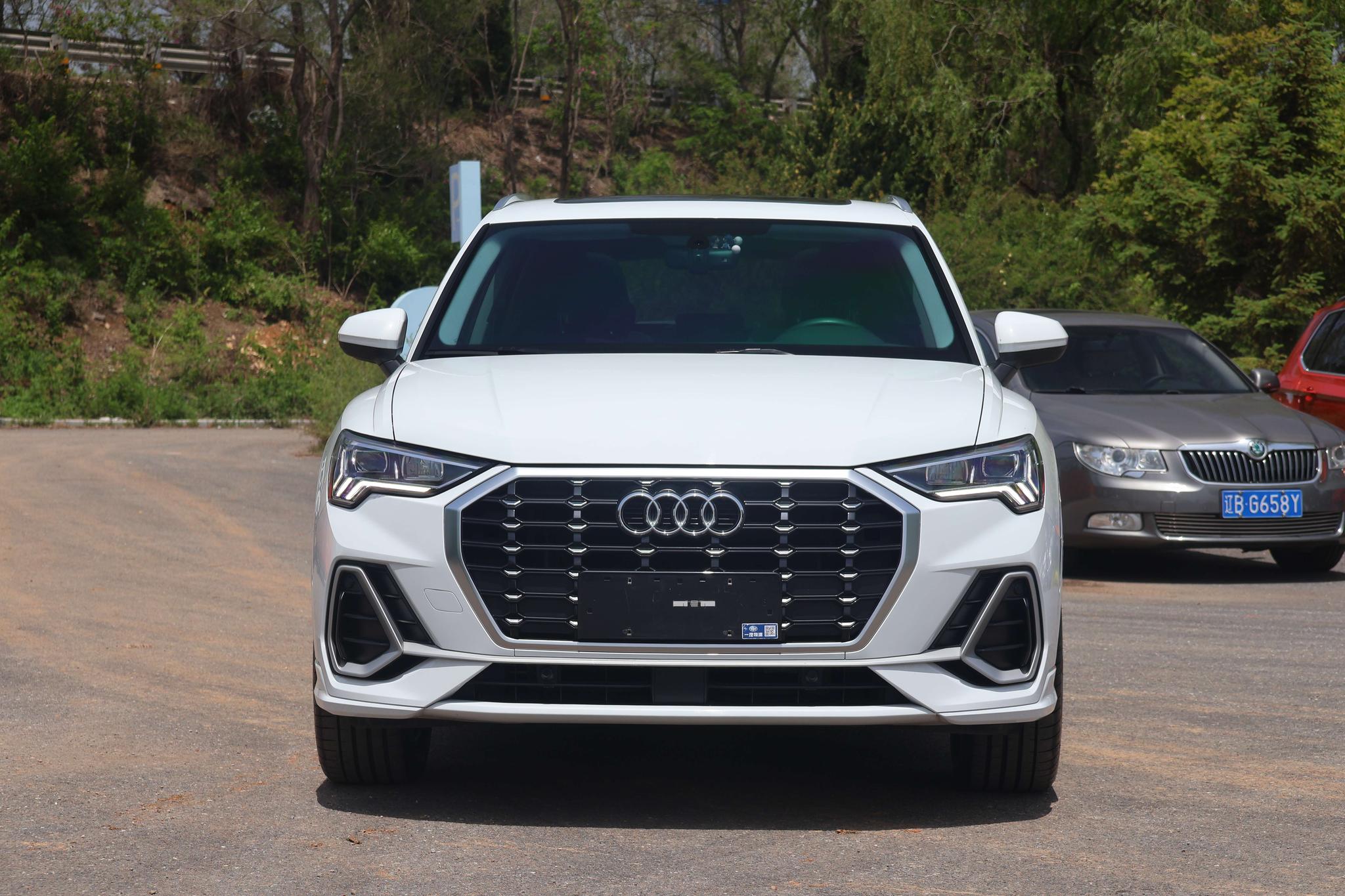 Audi Audi Q3