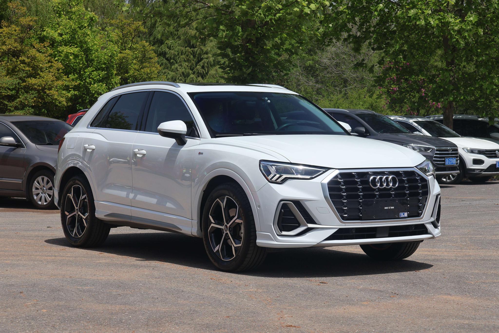 Audi Audi Q3