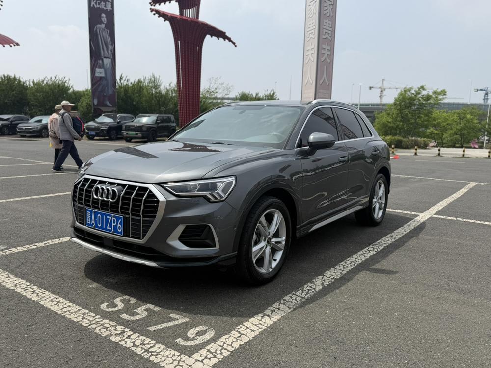 Audi Audi Q3