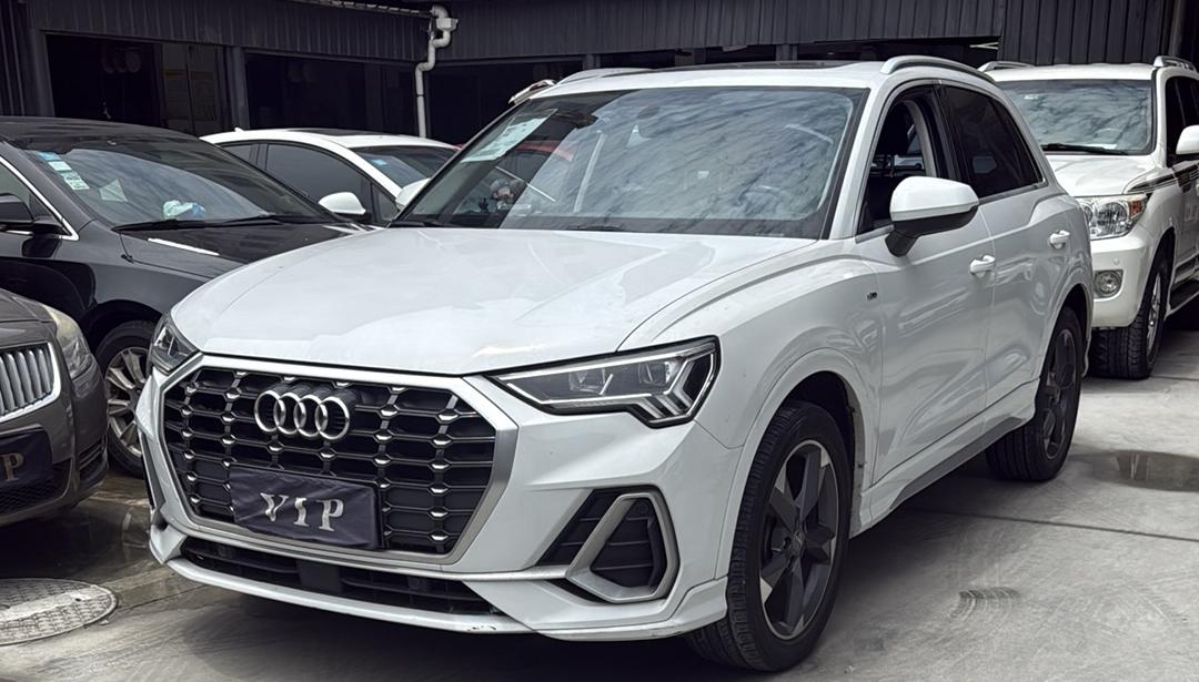 Audi Audi Q3