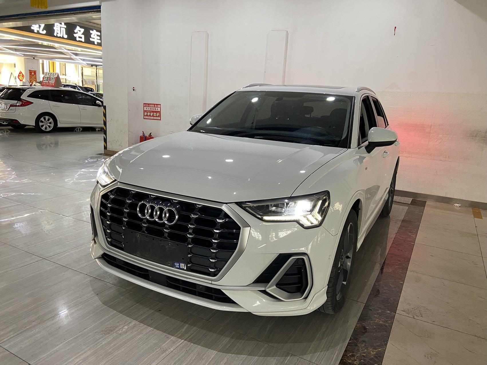 Audi Audi Q3