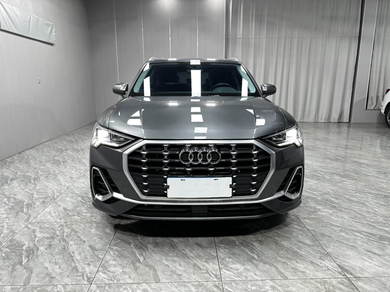 Audi Audi Q3