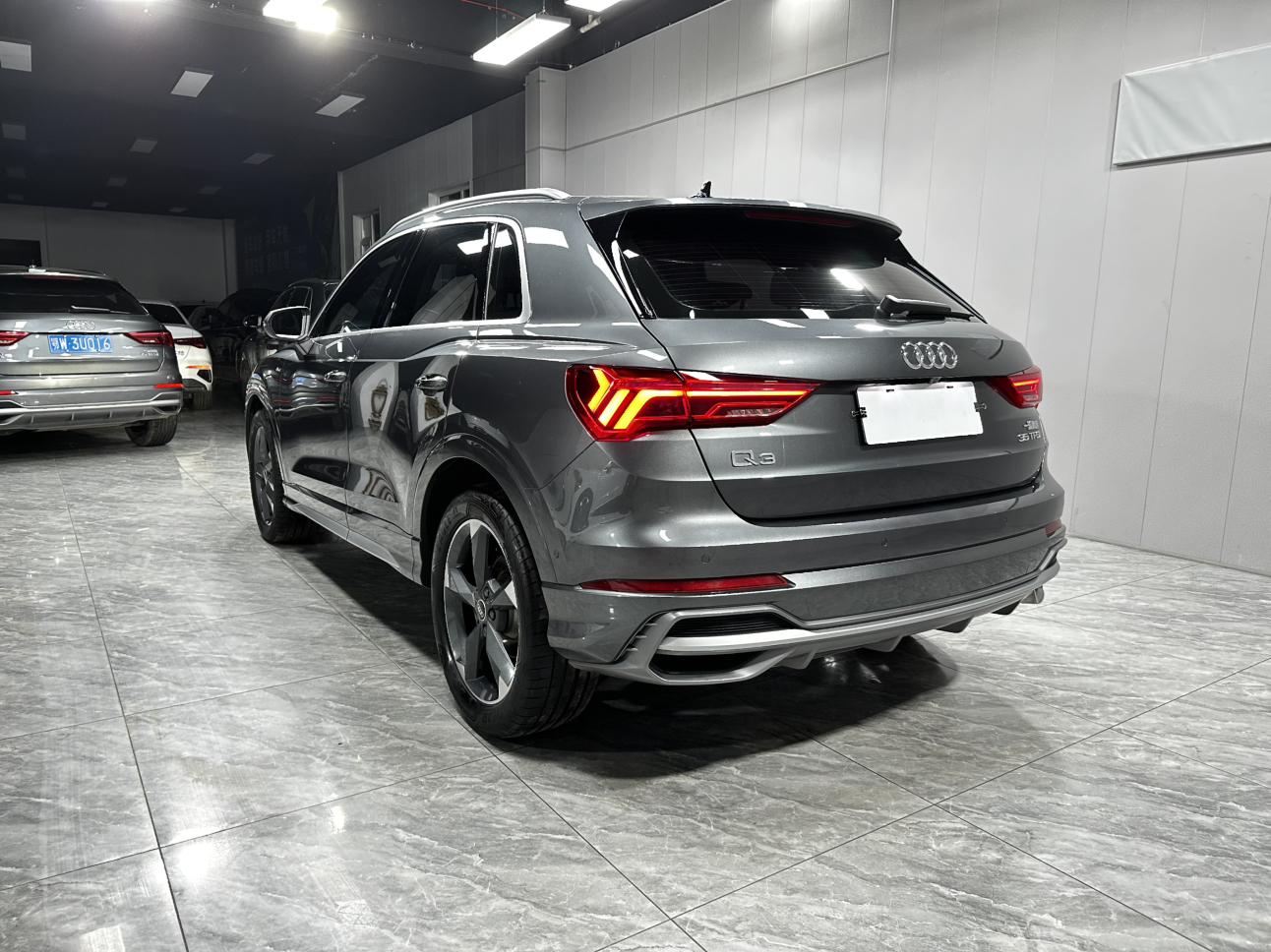 Audi Audi Q3