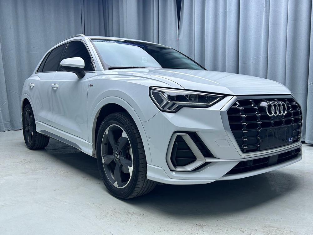 Audi Audi Q3