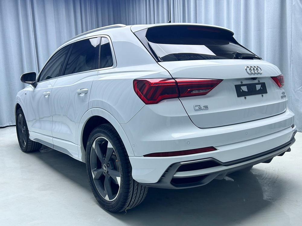Audi Audi Q3