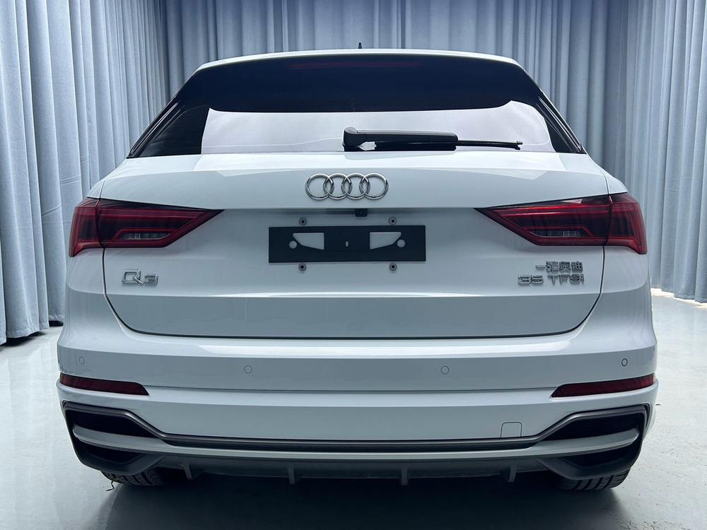 Audi Audi Q3