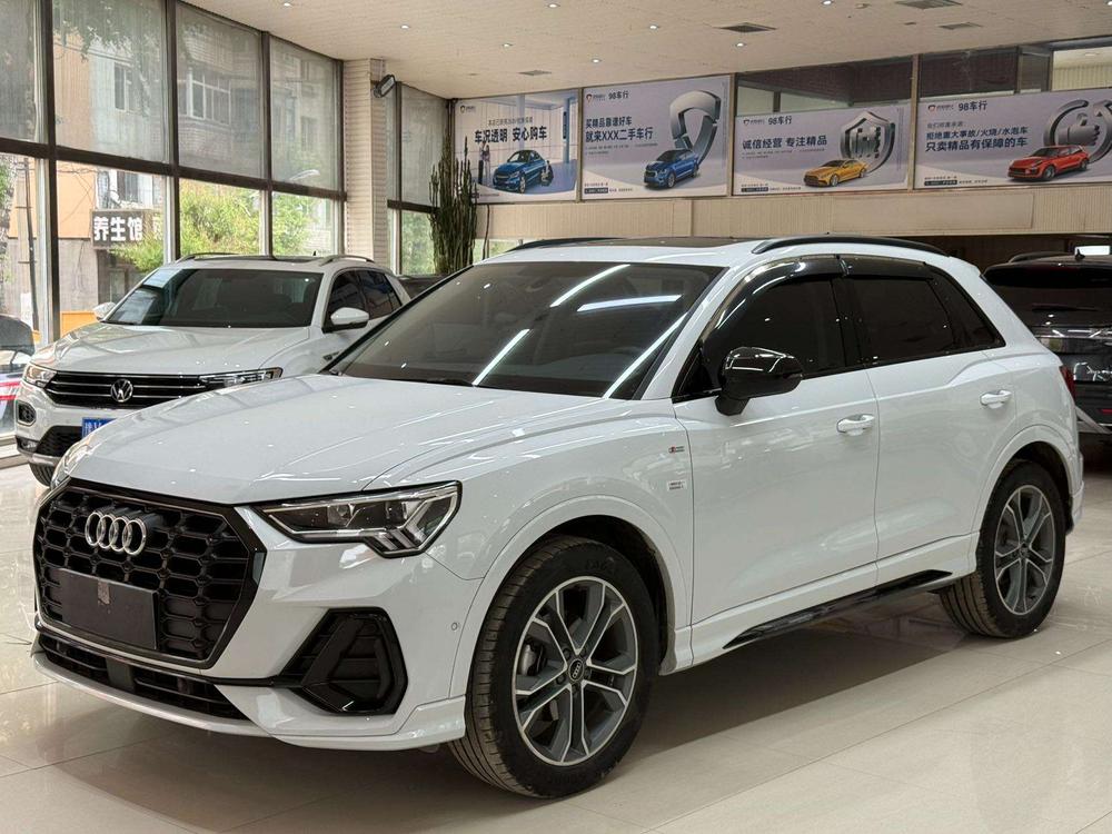 Audi Audi Q3
