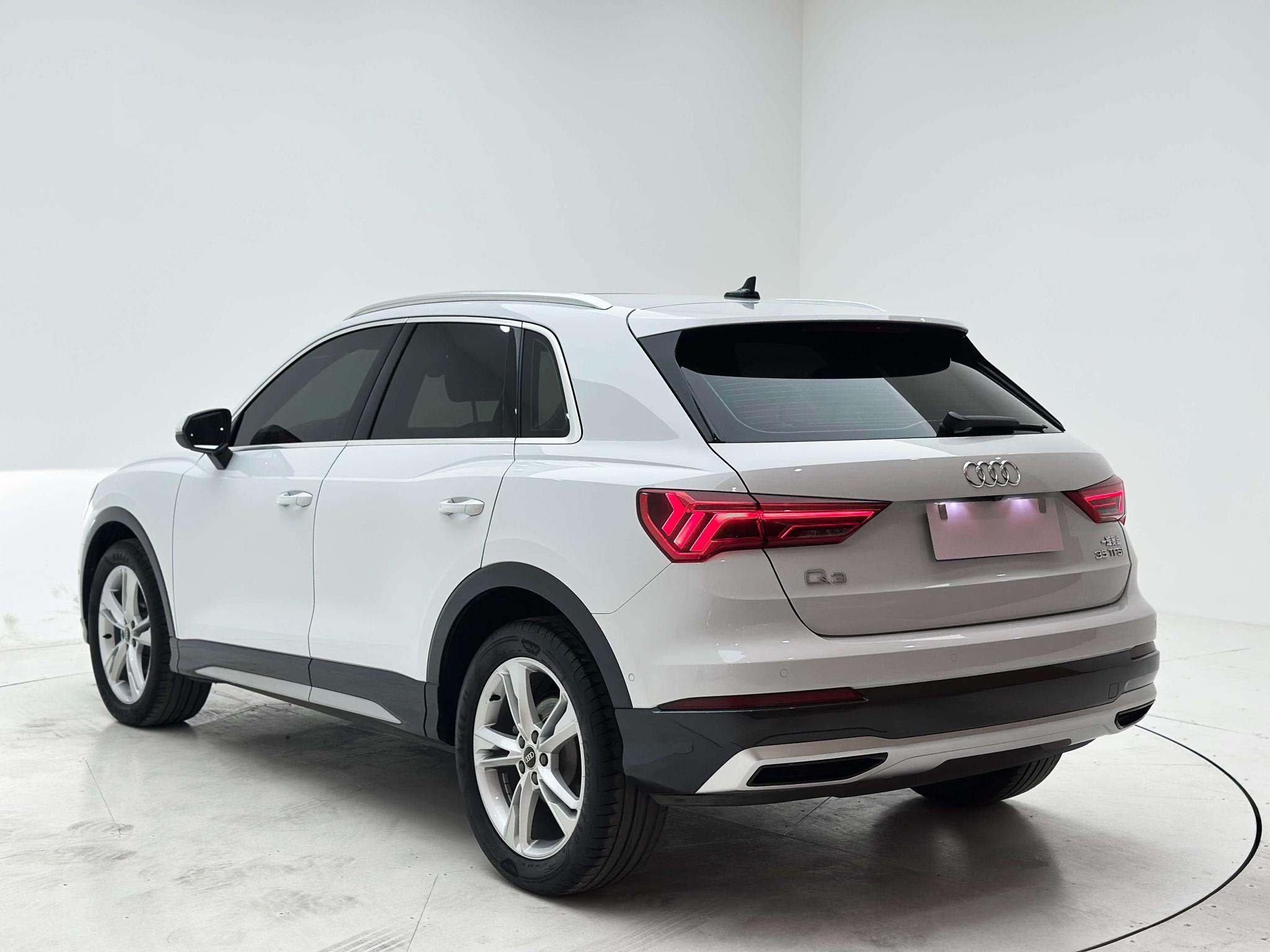 Audi Audi Q3