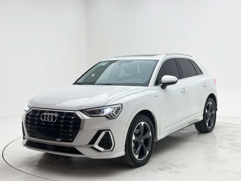 Audi Audi Q3