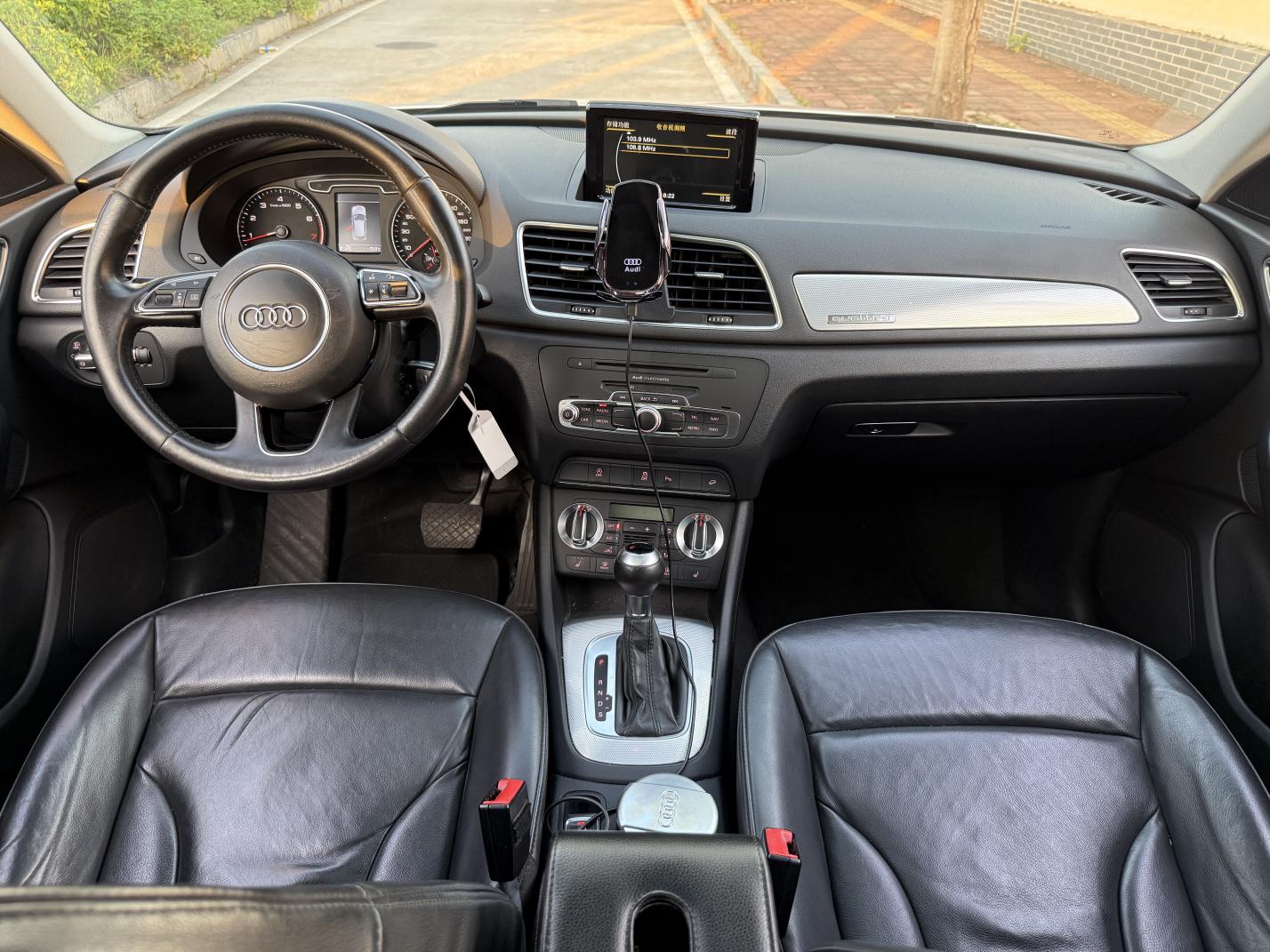 Audi Audi Q3