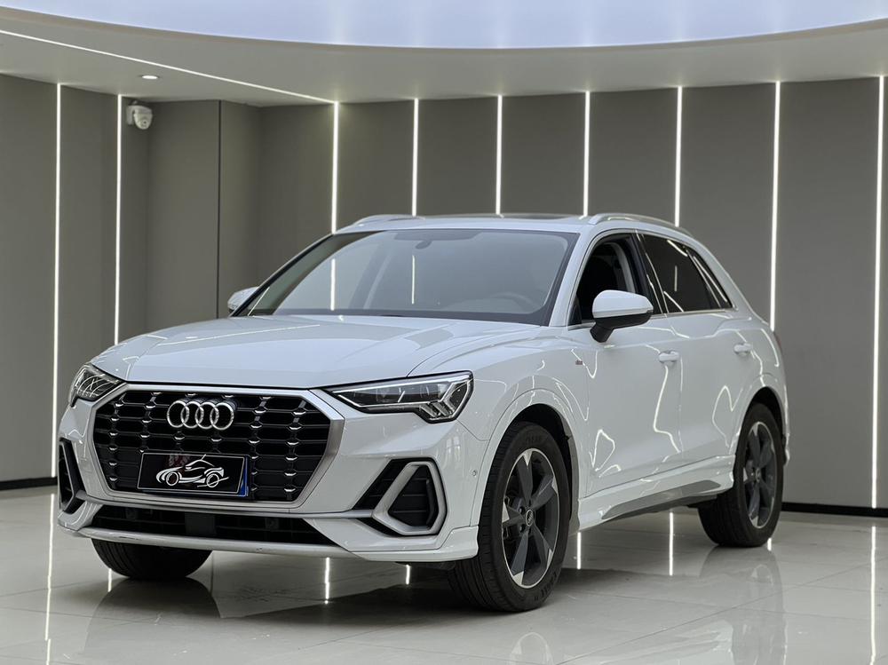 Audi Audi Q3