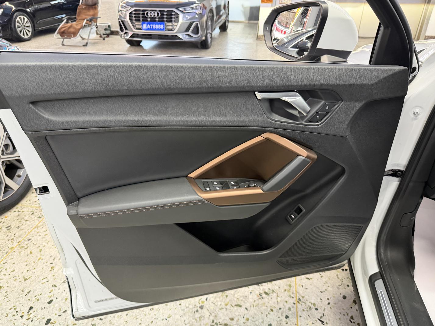 Audi Audi Q3