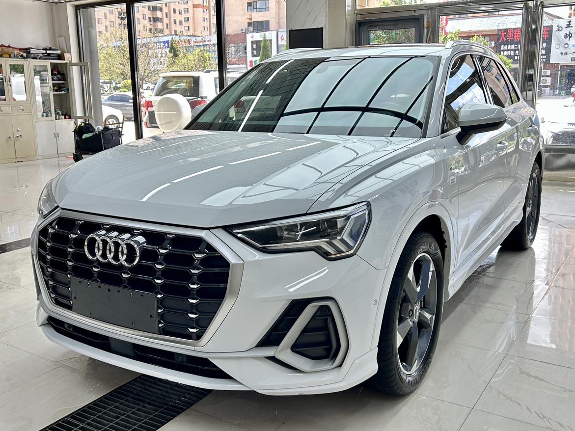 Audi Audi Q3