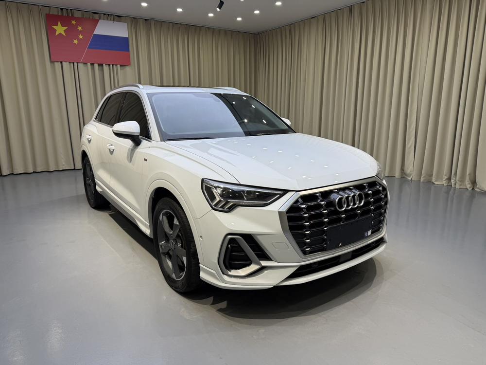 Audi Audi Q3