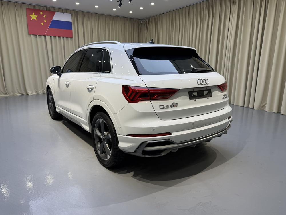 Audi Audi Q3