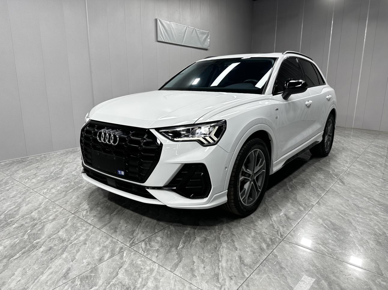 Audi Audi Q3