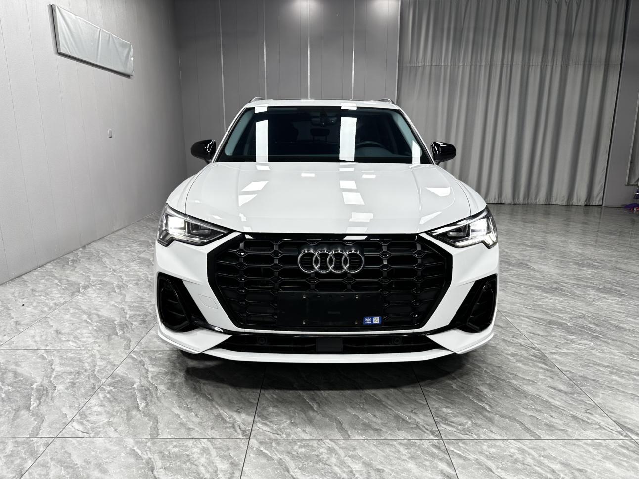 Audi Audi Q3